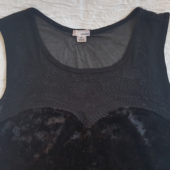 Garage embroidered mesh velvet crop top - Picture 7 of 10